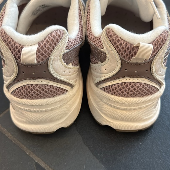 New Balance 530 Sneakers - Picture 4 of 7